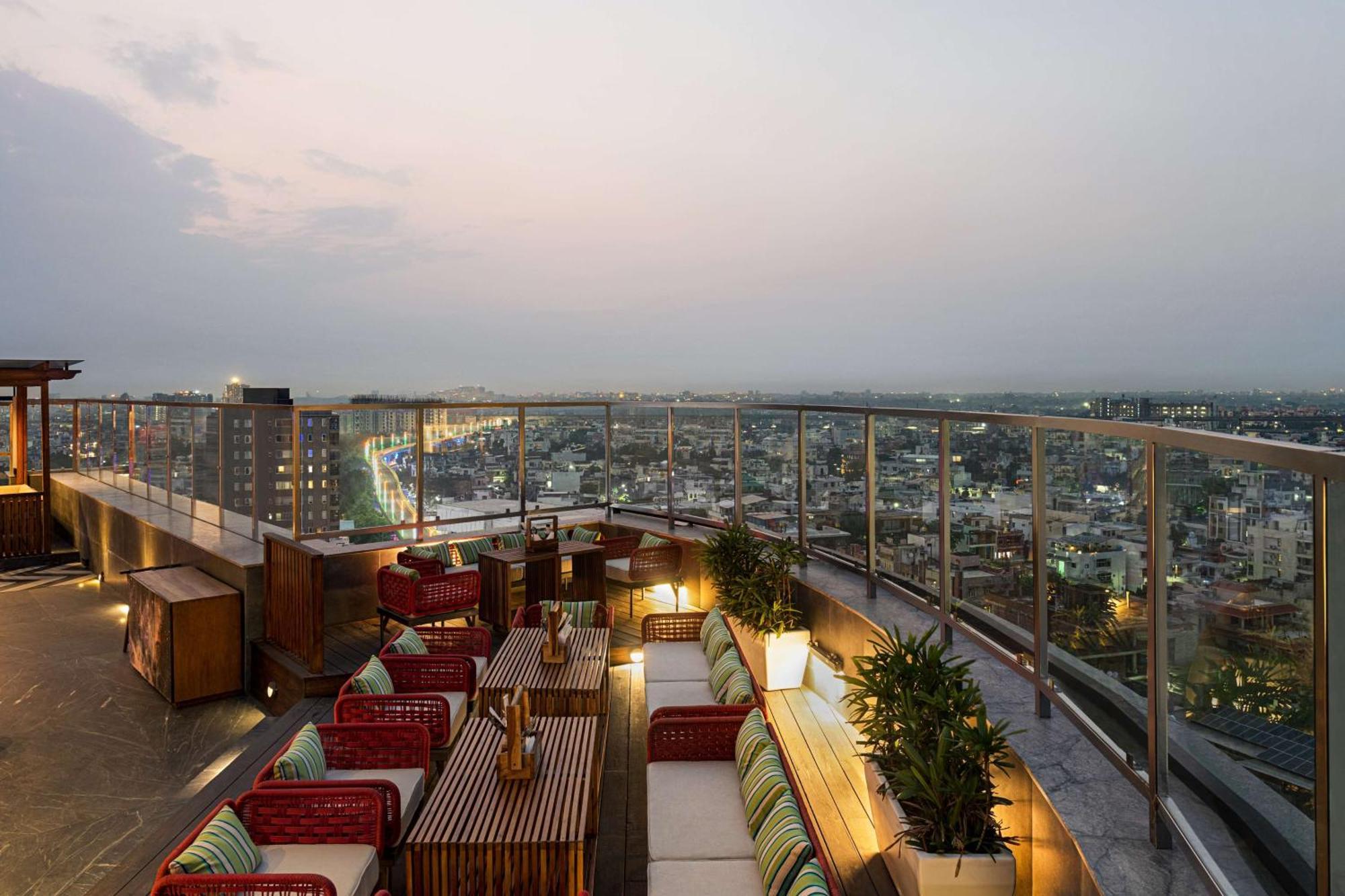 Hilton Jaipur Hotel Екстериор снимка The View