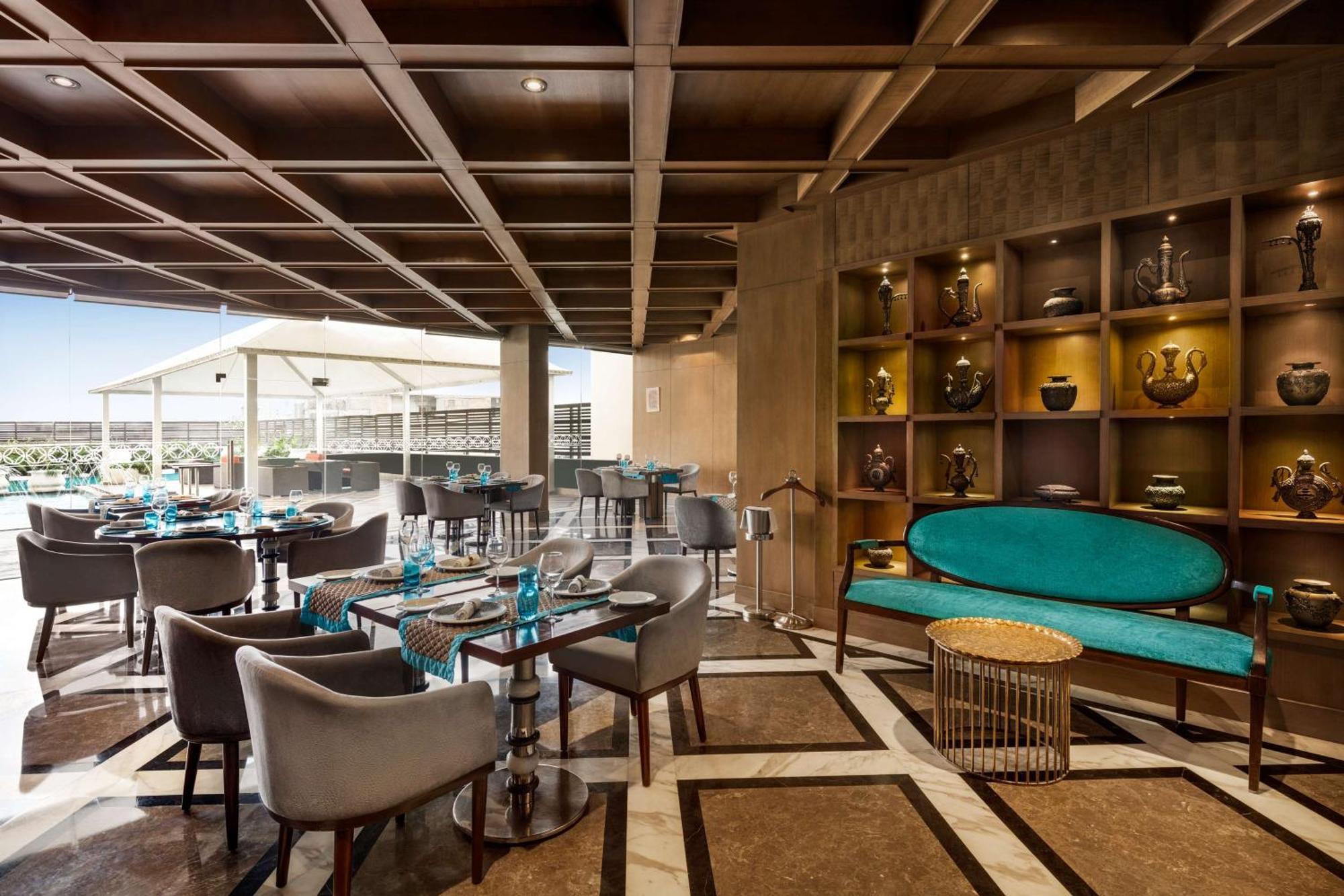 Hilton Jaipur Hotel Екстериор снимка The Terrace