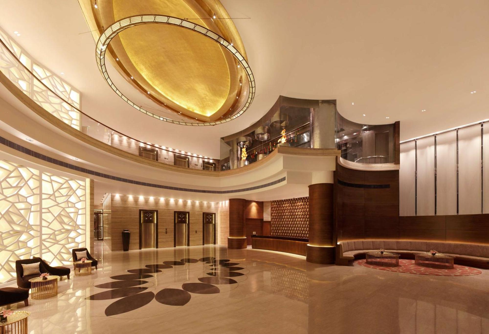 Hilton Jaipur Hotel Екстериор снимка The lobby of the hotel