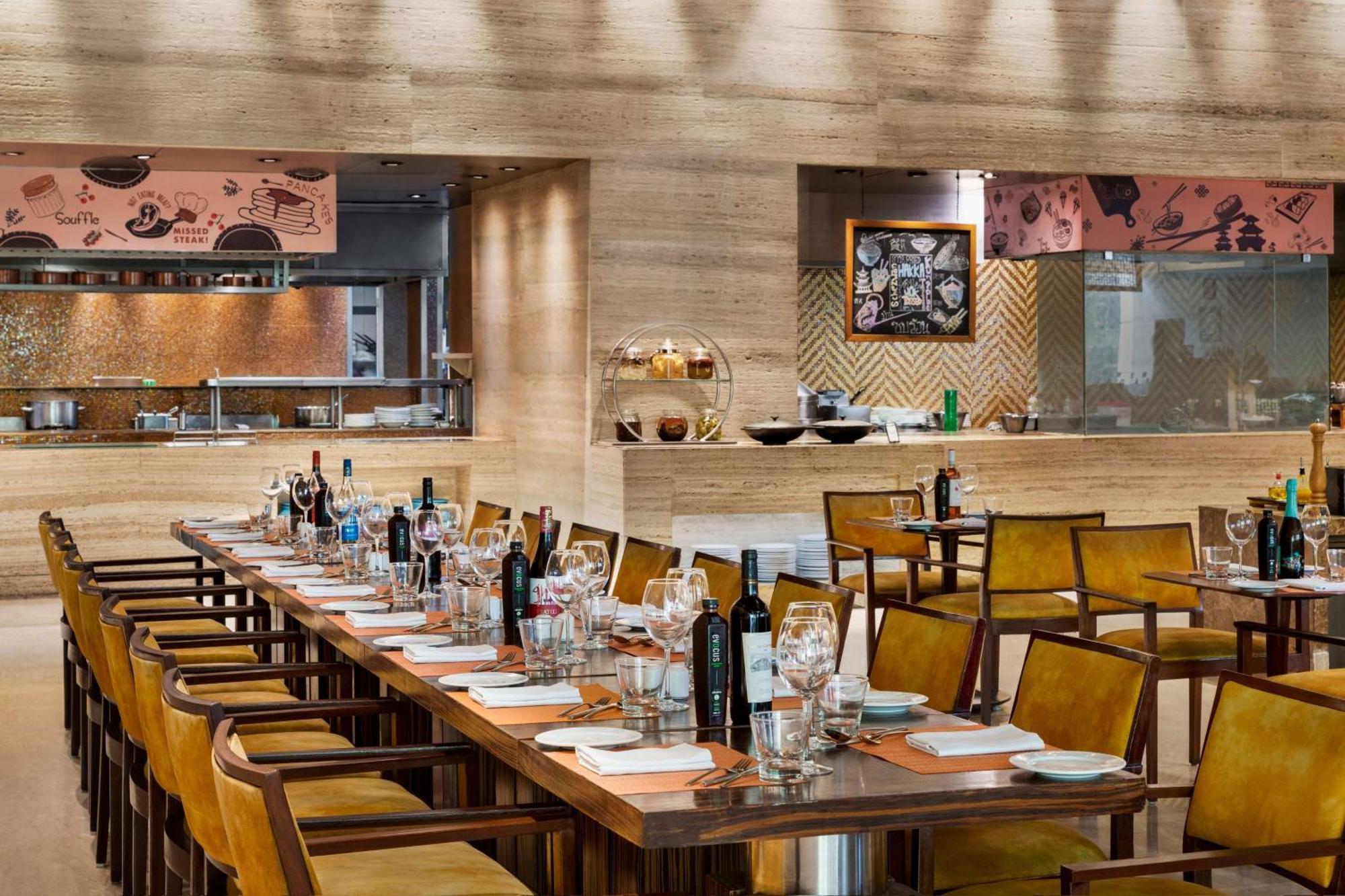 Hilton Jaipur Hotel Екстериор снимка The restaurant